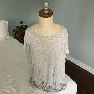 Aritzia Talula Flowy Tee